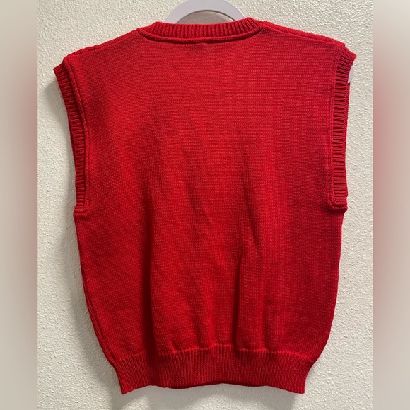 Pendleton Vintage Wool Knit Sweater Vest Virgin Wool VNeck Sleeveless Red Petite - Picture 2 of 7